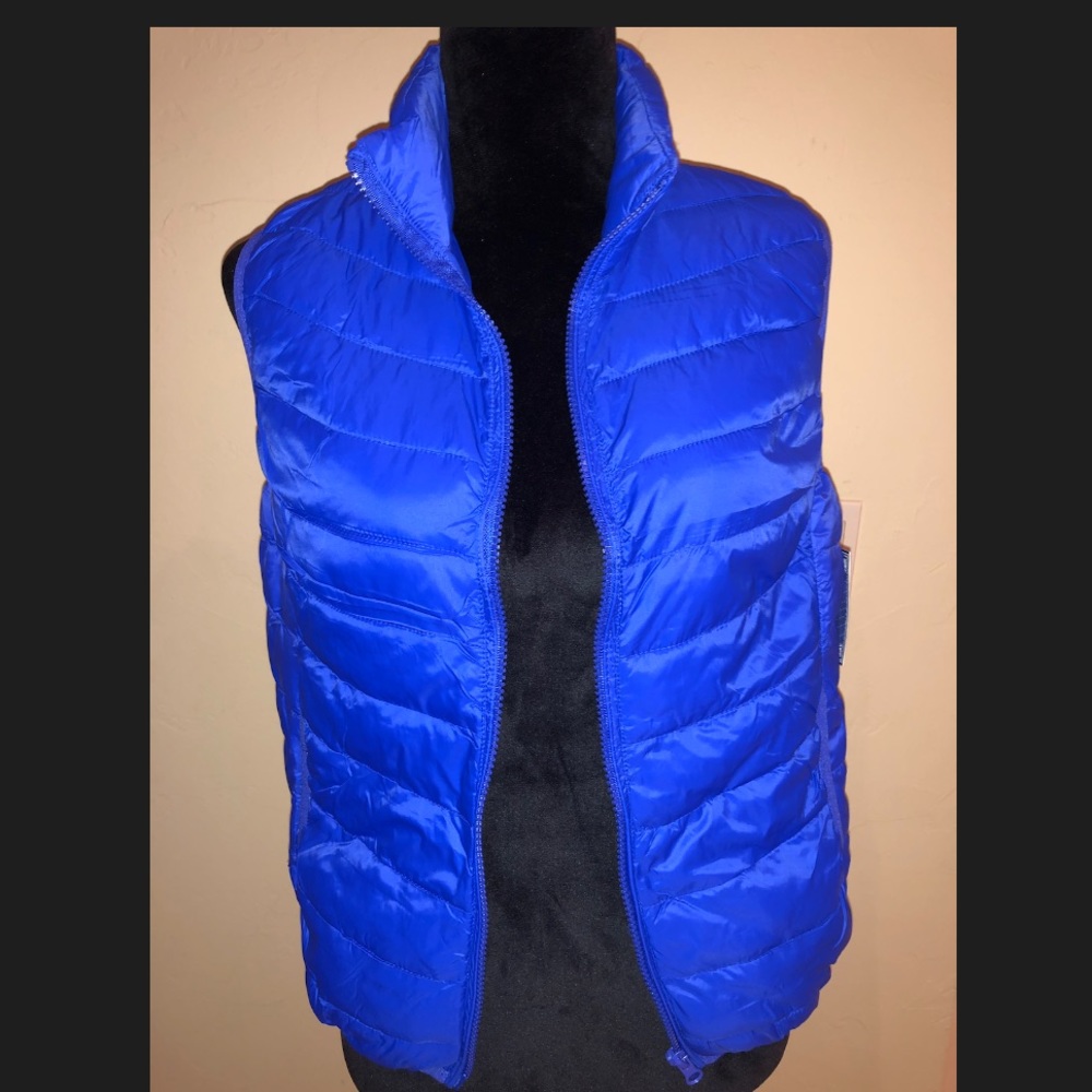 Blue puffer vest
